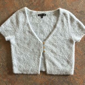 Kendall & Kylie Powder Blue Medium Crop Sweater V-neck Soft Short Sleeved